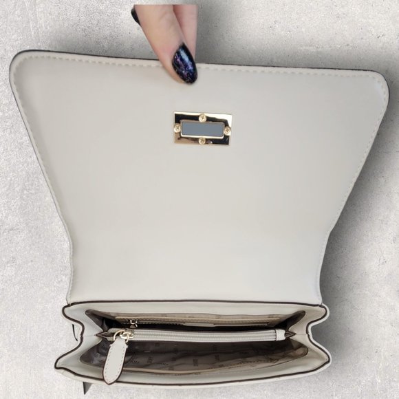 DKNY Ivory Quilted Veronica Shoulder Bag with Turn Lock - NWT - Picture 3 of 7